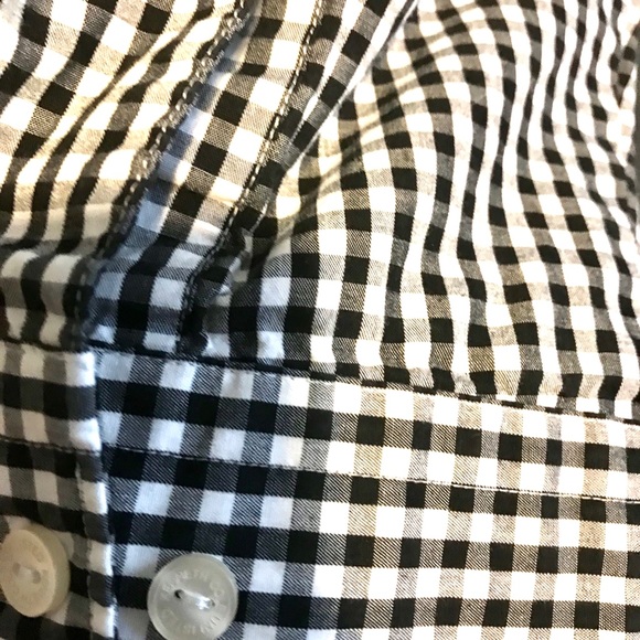 Sharp dress/casual black and white - Picture 3 of 4